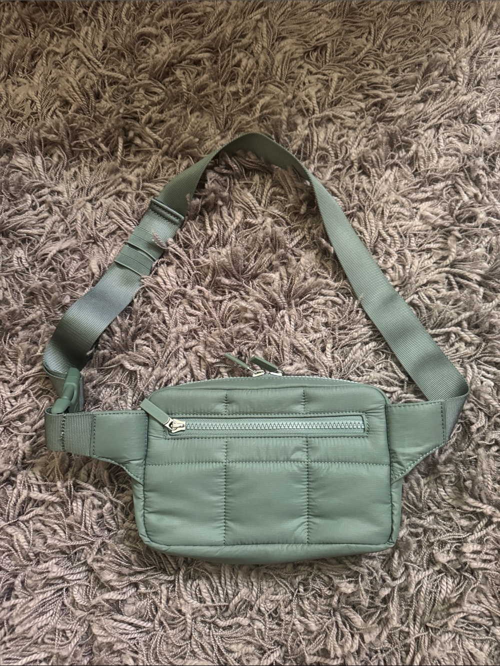 LIKE NEW |  Lululemon | Quilted Sage Green Belt Bag - Picture 3 of 9